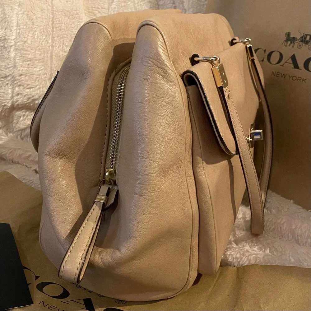 COACH BAG & WALLET SET (BEIGE/TAN) - Picture 3 of 5